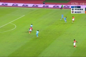 青島海牛2-0領先深圳新鵬城！康瓜點射破門建功