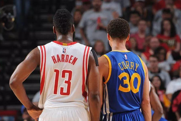 庫里和哈登誰的個(gè)人能力更強(qiáng)？