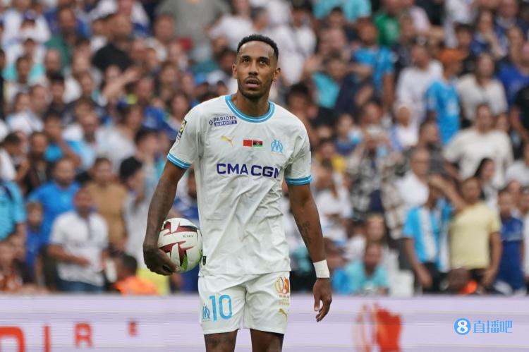 梅開二度助隊(duì)大勝，奧巴梅揚(yáng)本賽季34場取得18球8助攻