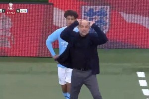 董路：瓜迪奧拉為什么發(fā)火？其實(shí)福登沒(méi)做錯(cuò)什么，瓜帥是歐冠被淘汰心情不好