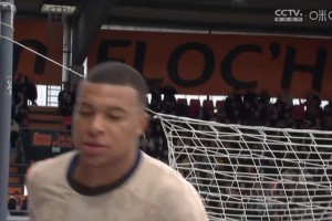 全能型前鋒！姆巴佩策動(dòng)進(jìn)攻+腳后跟破門，解說員都懵了！