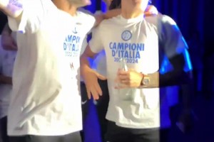 國米：我們的慶祝還未結(jié)束！