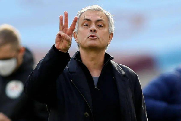 穆里尼奧的執(zhí)教風(fēng)格過時(shí)了嗎？